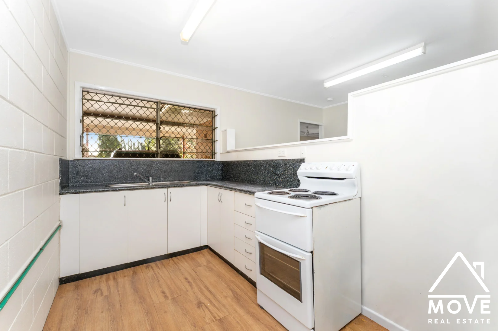 92 Love Lane, MUNDINGBURRA, QLD 4812 AUS