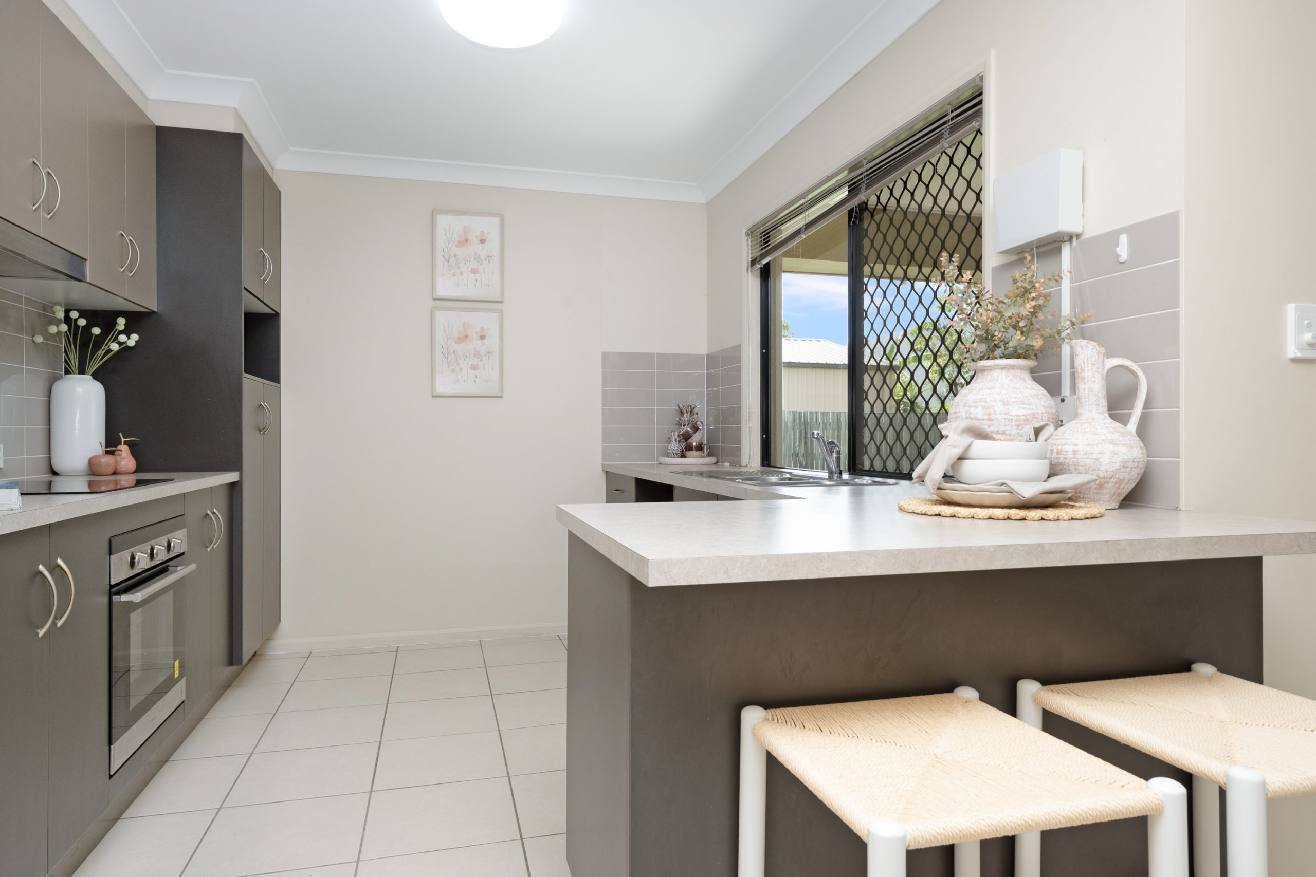 1 Atwood Street, MOUNT LOW, QLD 4818 AUS