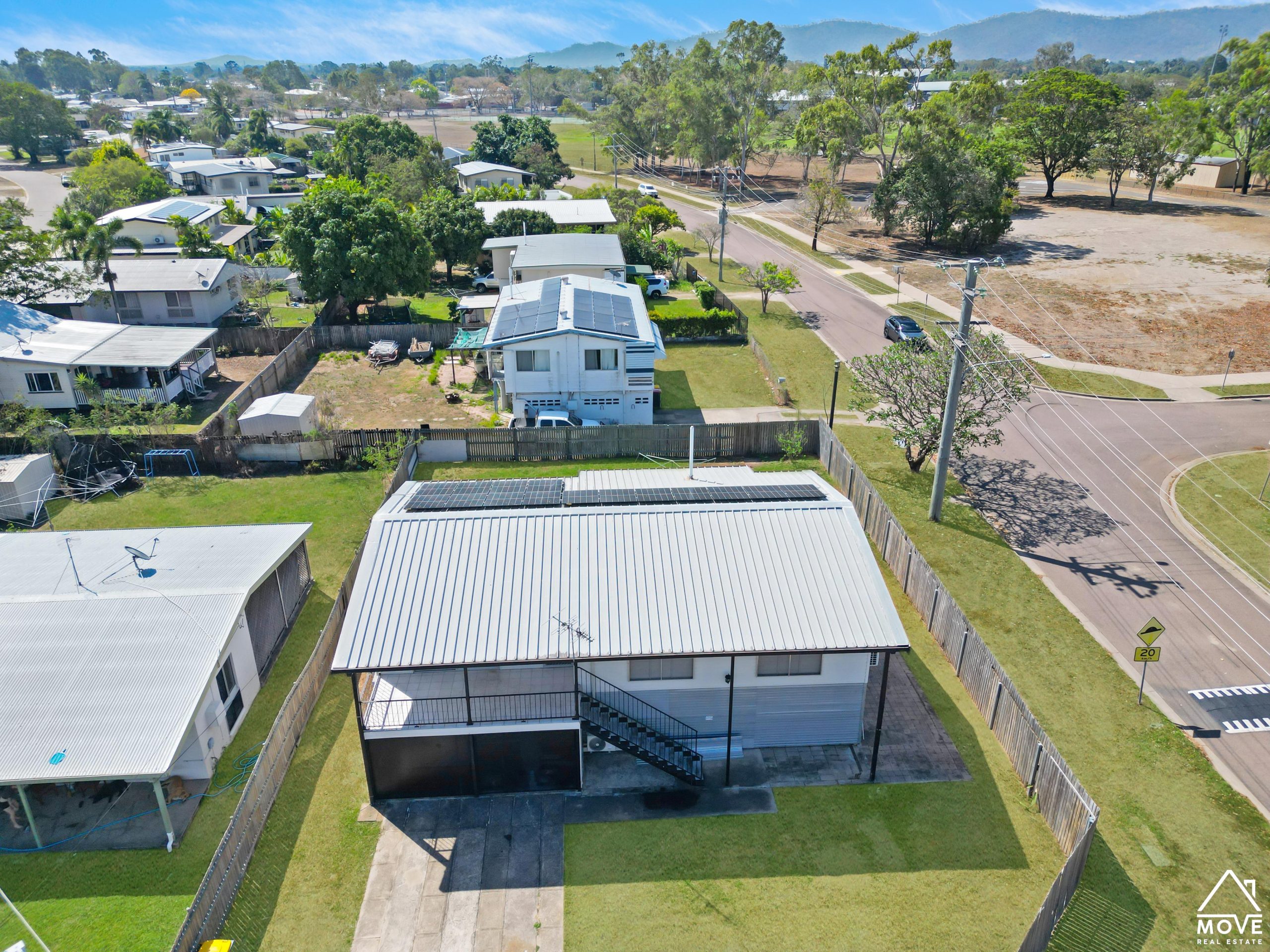 30 Hicks Street, KIRWAN, QLD 4817 AUS