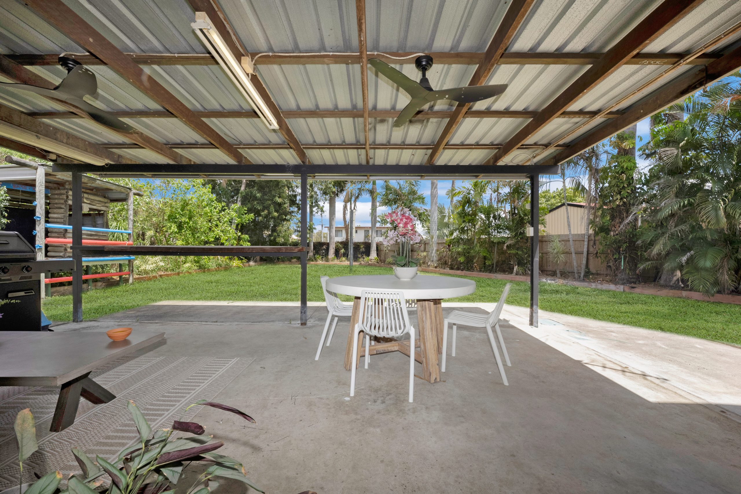 4 Jayne Court, KELSO, QLD 4815 AUS