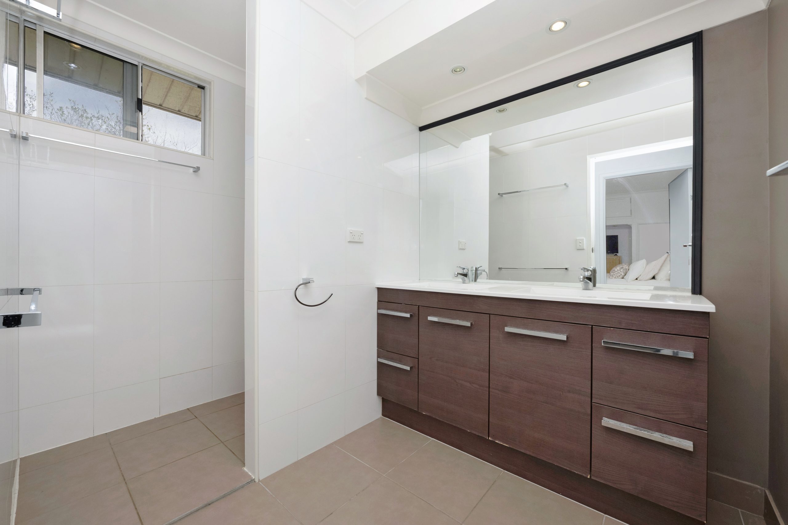 4 Jayne Court, KELSO, QLD 4815 AUS