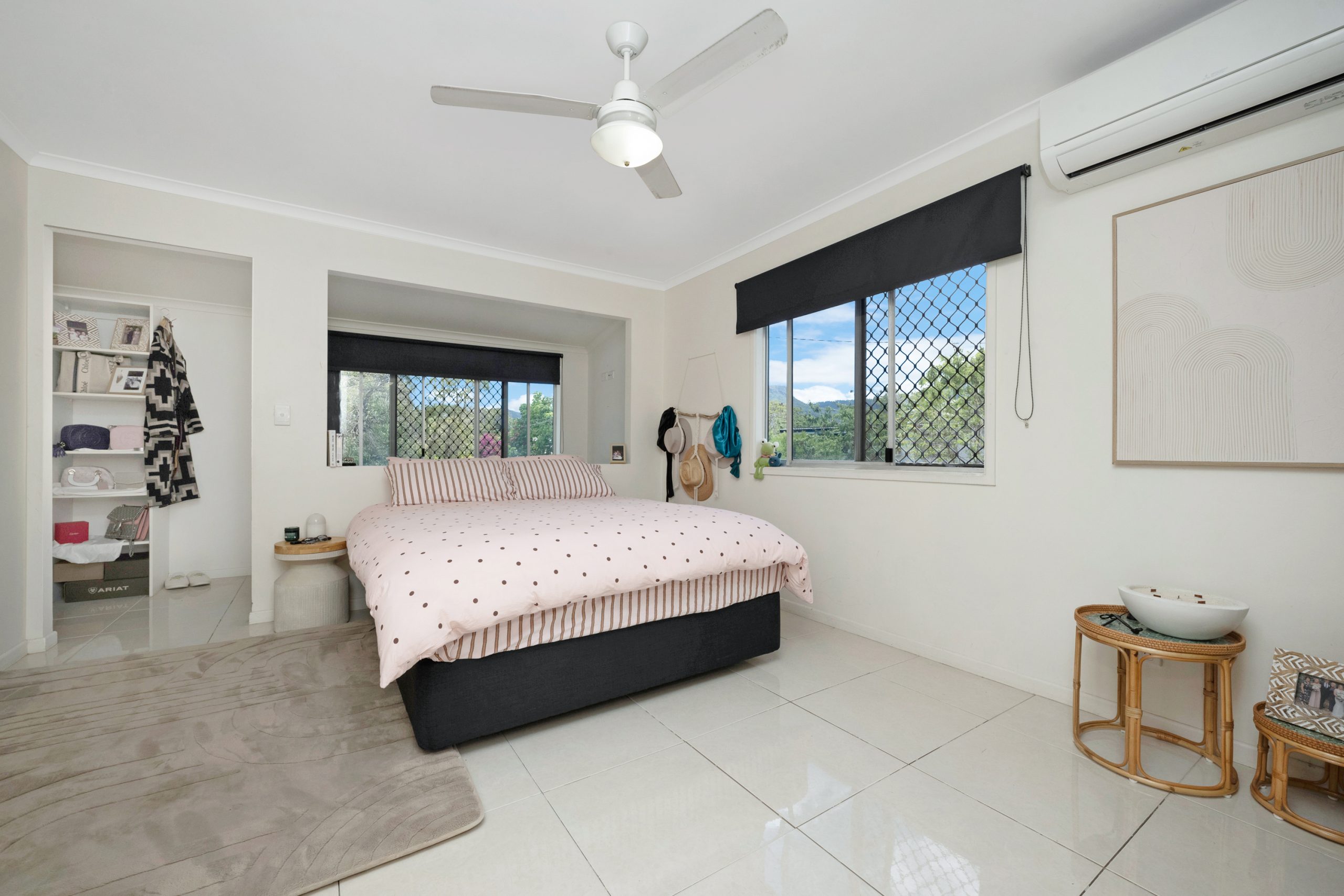 4 Jayne Court, KELSO, QLD 4815 AUS