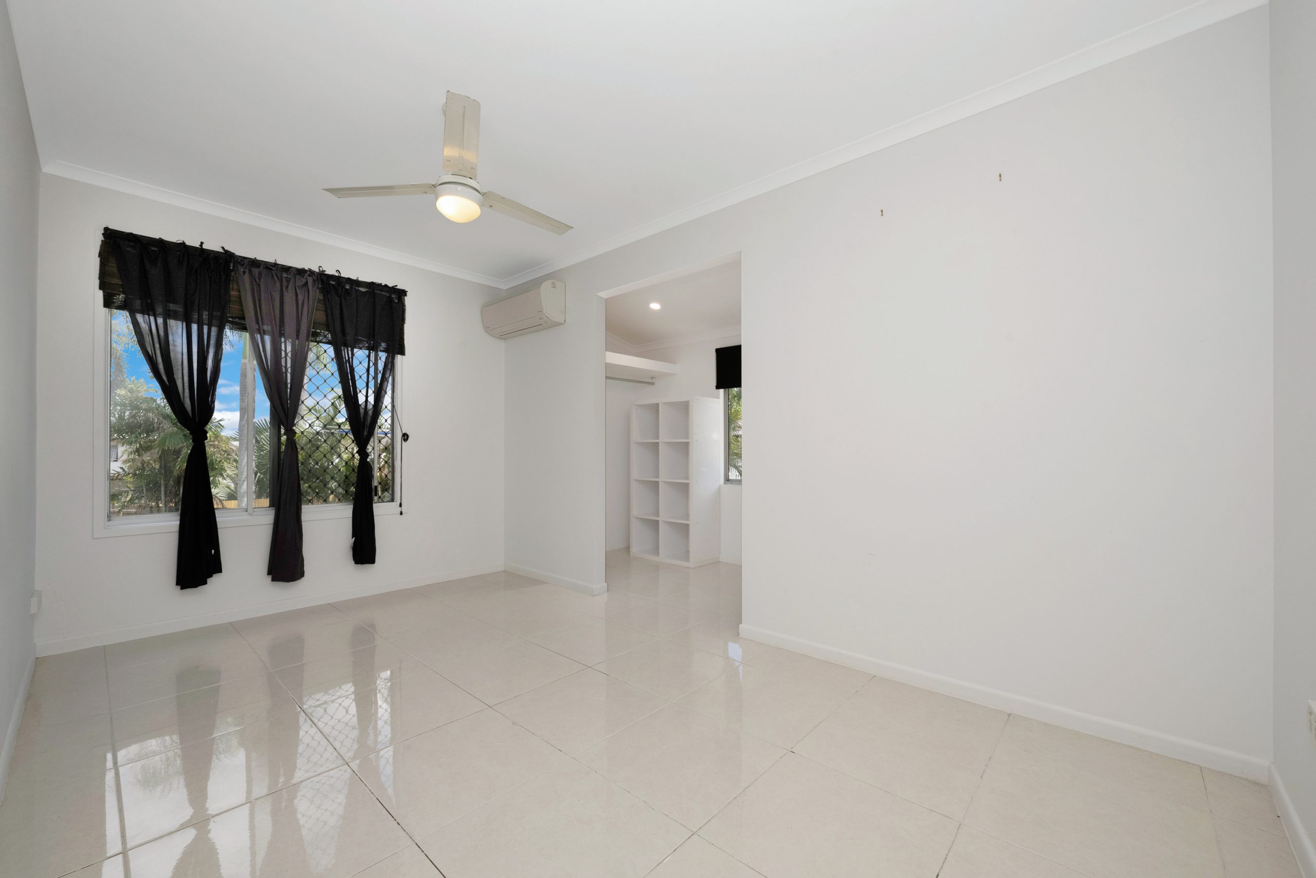 4 Jayne Court, KELSO, QLD 4815 AUS