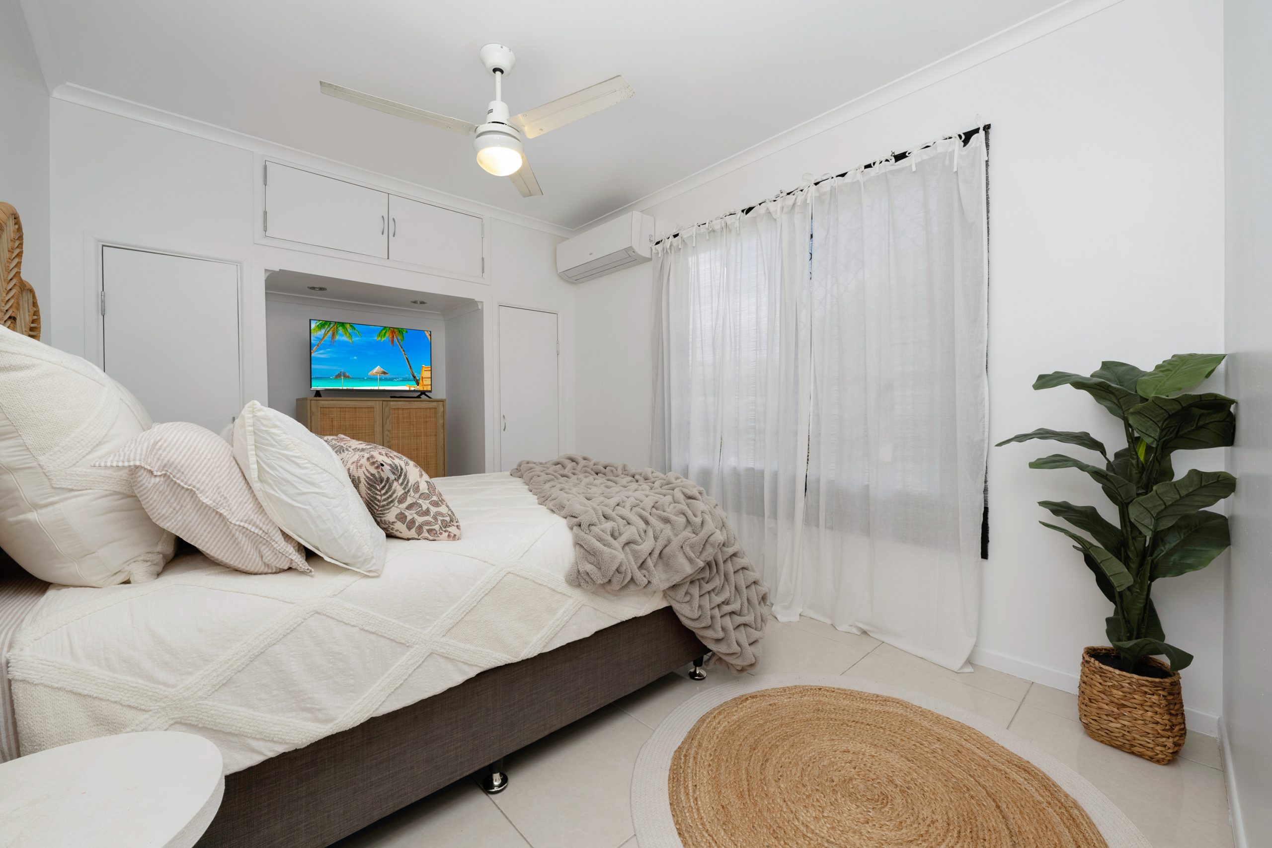 4 Jayne Court, KELSO, QLD 4815 AUS