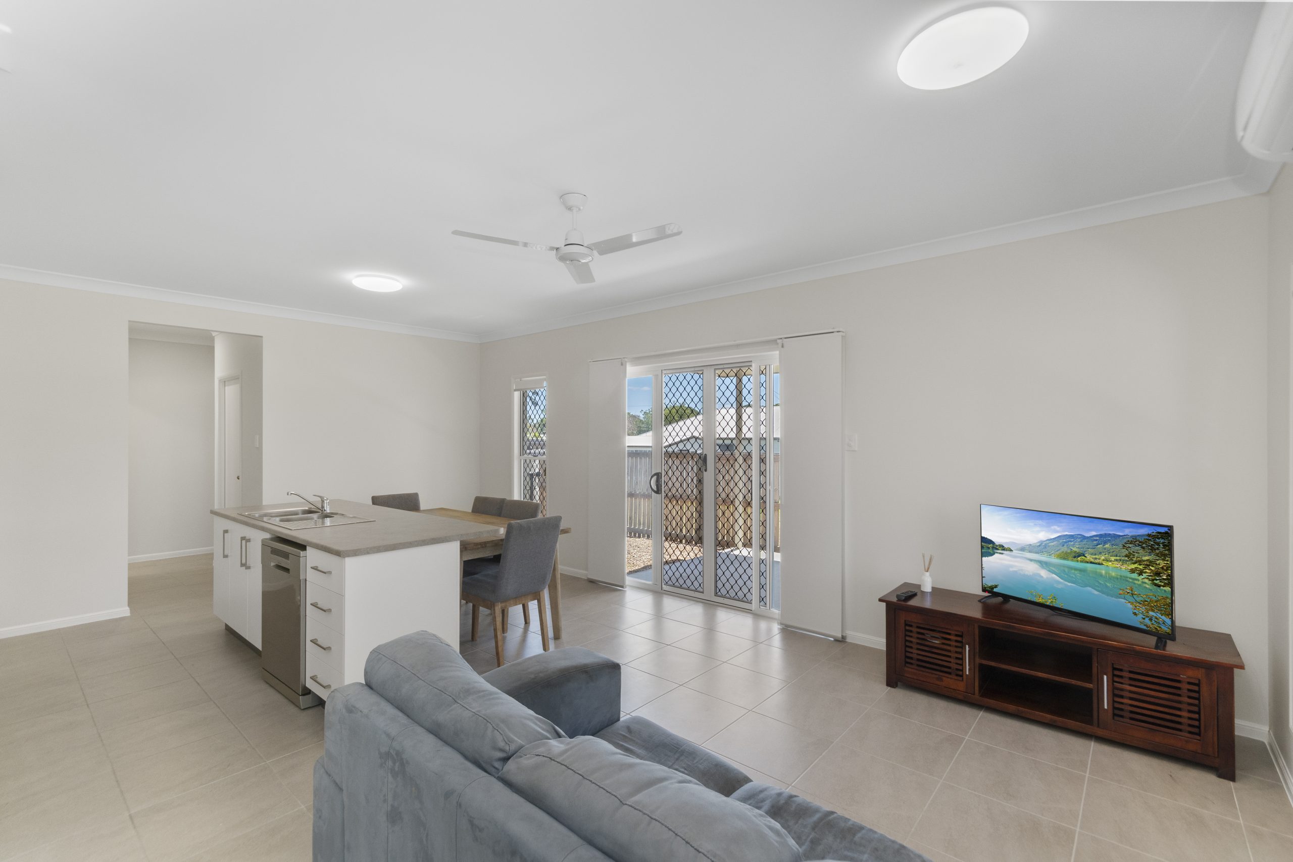 32-34 Rutherford Lane, CHARTERS TOWERS CITY, QLD 4820 AUS