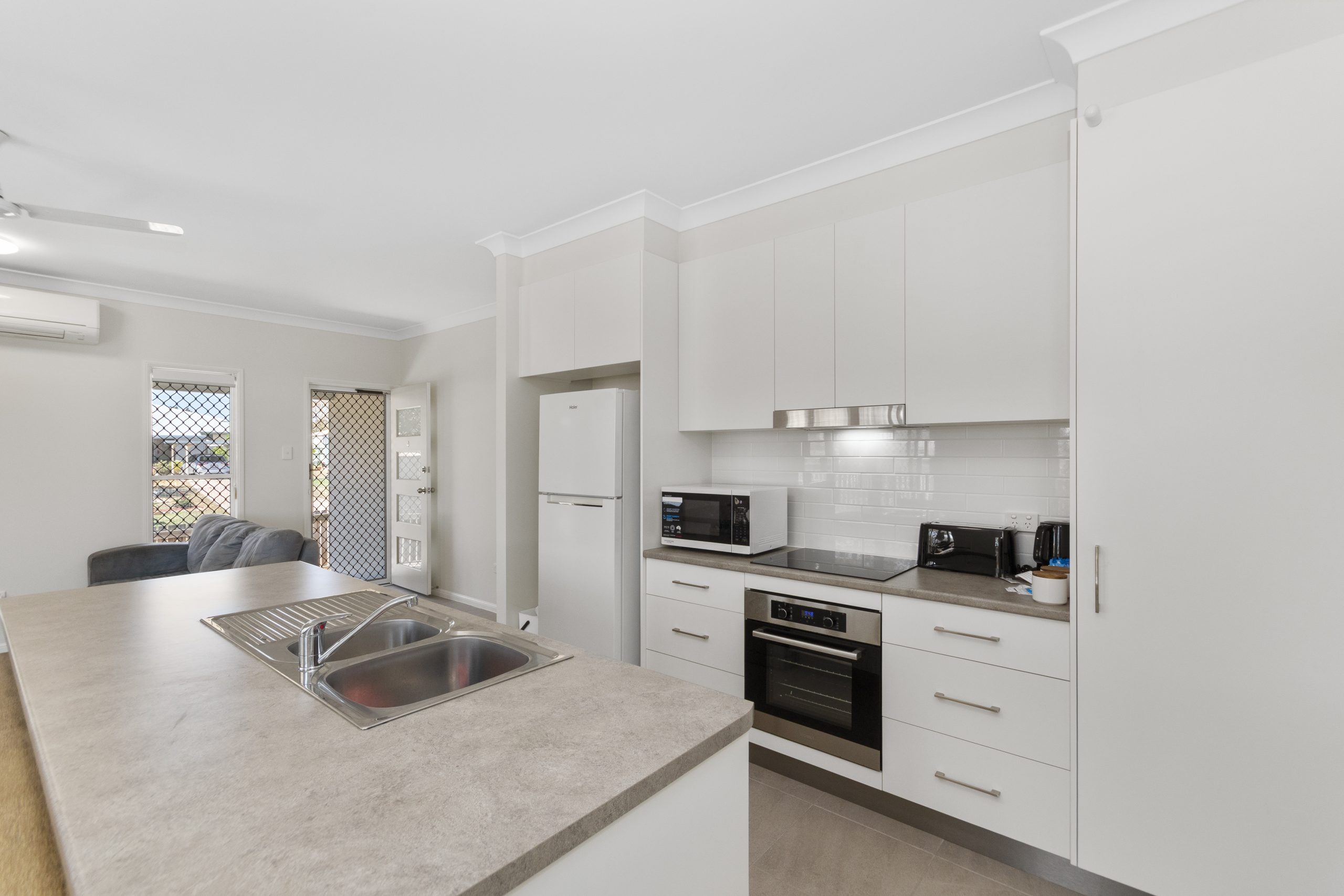 32-34 Rutherford Lane, CHARTERS TOWERS CITY, QLD 4820 AUS