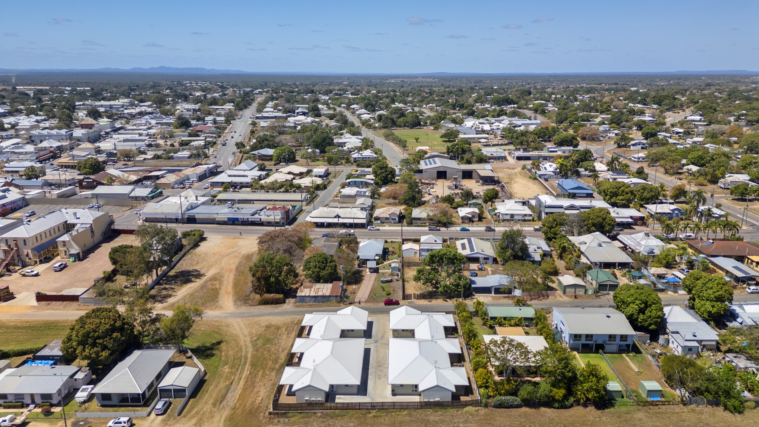 32-34 Rutherford Lane, CHARTERS TOWERS CITY, QLD 4820 AUS