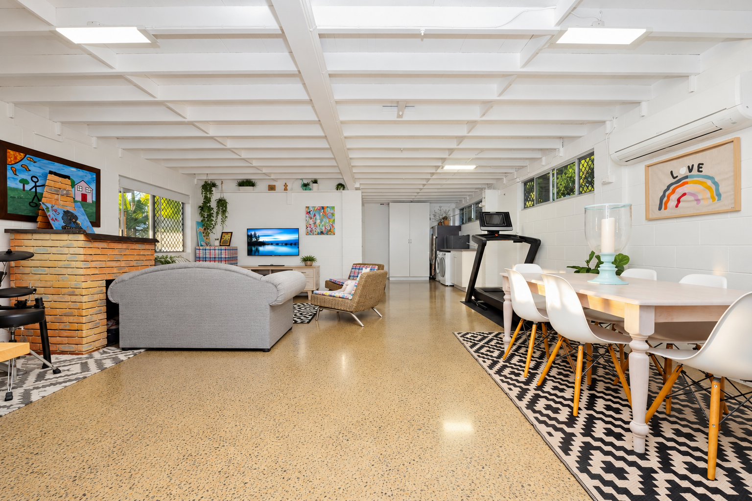 6 Awanui Place, RASMUSSEN, QLD 4815 AUS