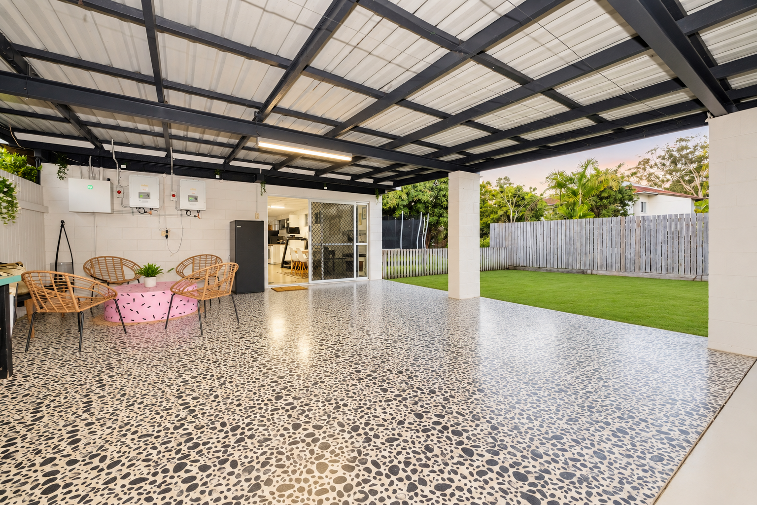 6 Awanui Place, RASMUSSEN, QLD 4815 AUS