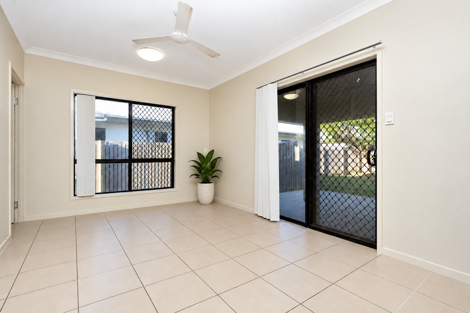 RASMUSSEN, QLD 4815 AUS